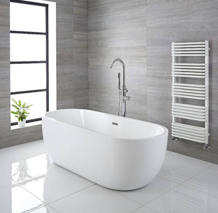 Come scegliere la vasca da bagno perfetta hudson reed Costruire una vasca da bagno