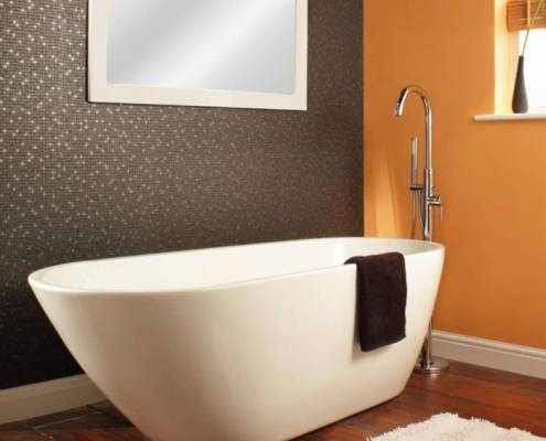 Come pulire la vasca da bagno: questa è una vasca in acrilico freestanding ovale