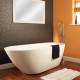Come pulire la vasca da bagno: questa è una vasca in acrilico freestanding ovale